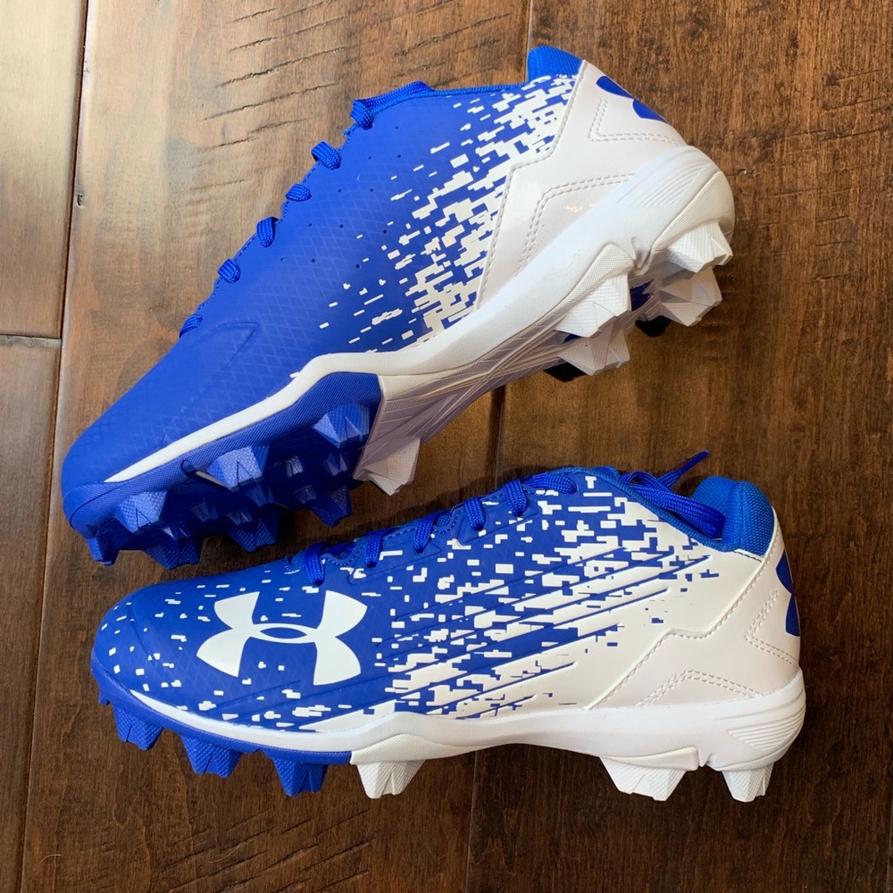 UNDER ARMOUR CLEATS